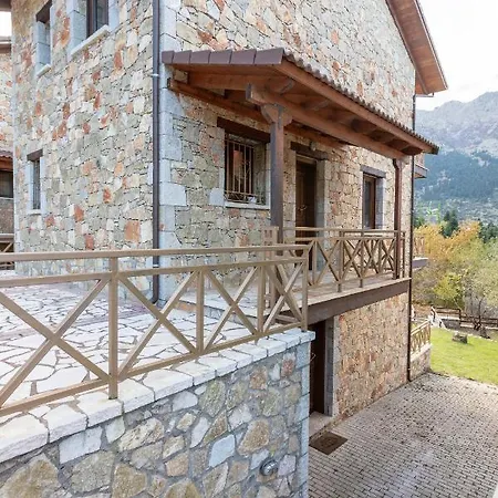 Chalet Riverside Chalet With Panoramic View Eptalofos